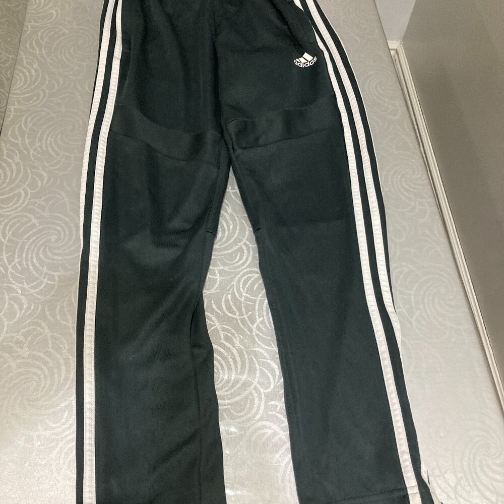 Boys Adidas TIRO pants SIZE L